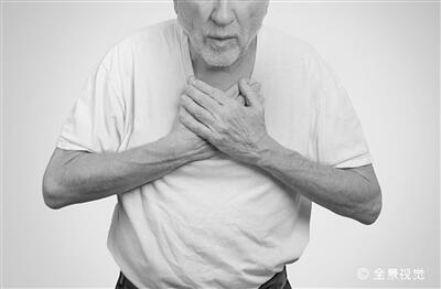 79岁老人感冒不吃药，不慎引发了哮喘
